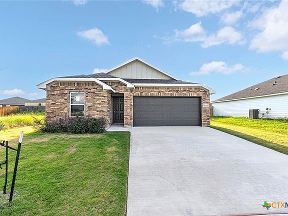 2nd image of 3016 Titus Ct