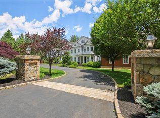 31 Woody Ln, Westport, CT 06880