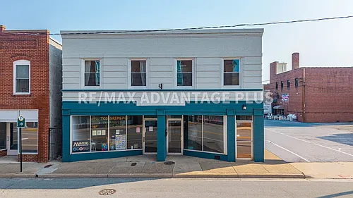 118 W 3rd St Photo 1 118 W 3rd St Photo 1