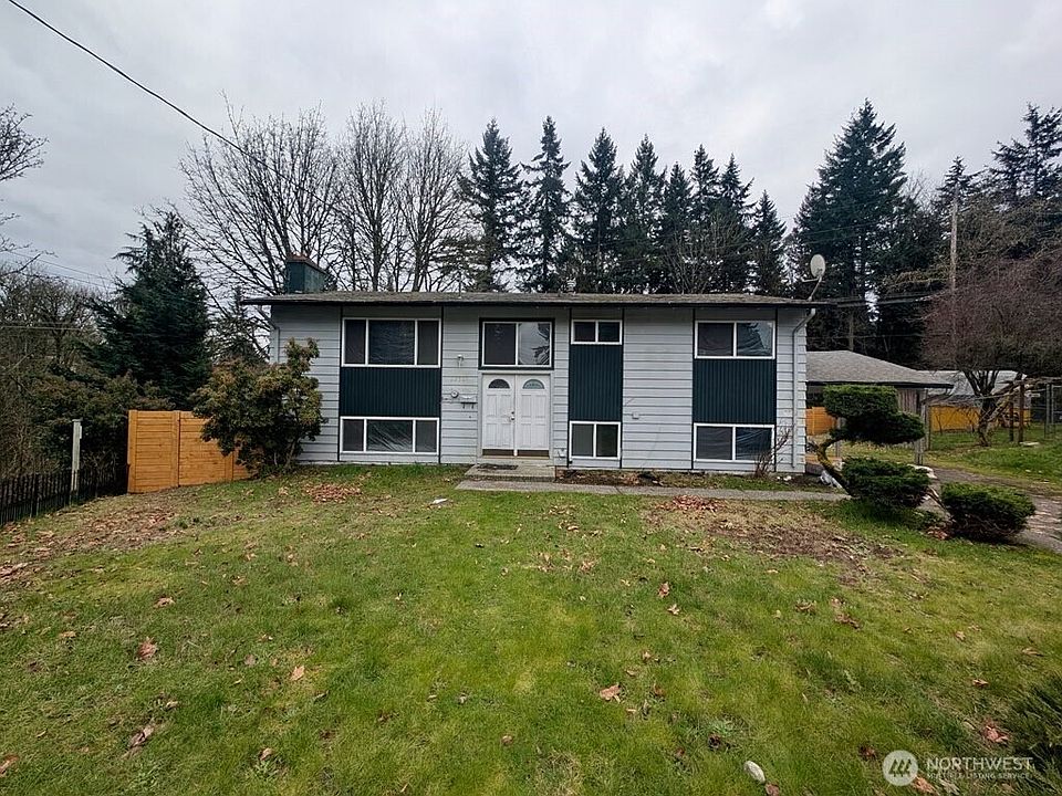 1st image of 22508 51st Avenue W