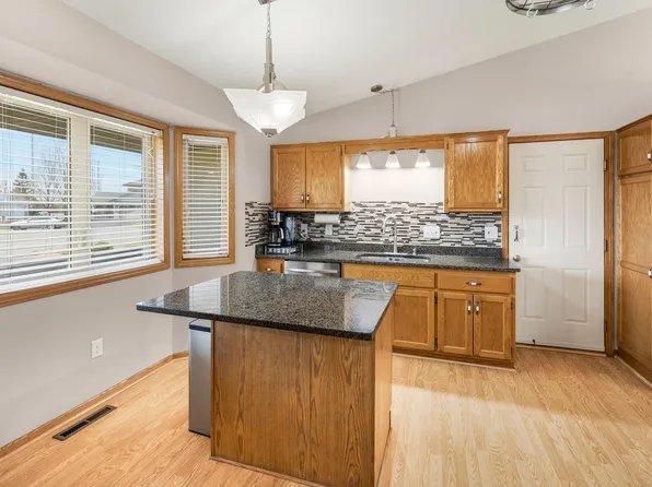 15443 Eagle St NW, Andover, MN 55304