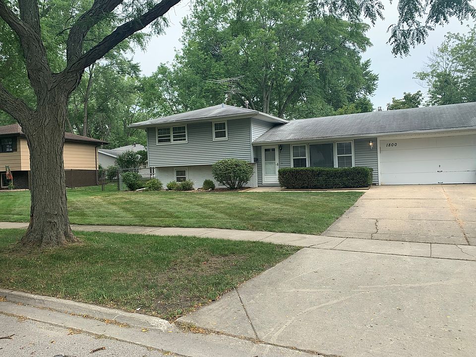 1st image of 1800 Hartmann Dr