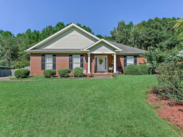 235 Lighthouse Dr, Dothan, AL 36305