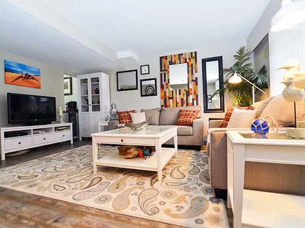 5210 203rd St, Langley, BC V3A 5C5