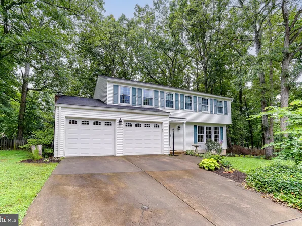 15715 Buck Ln, Dumfries, VA 22025