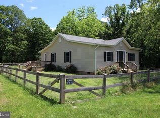 323 Goodwin Store Rd, Louisa, VA 23093