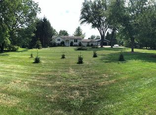 W6581 N Walworth Rd, Walworth, WI 53184