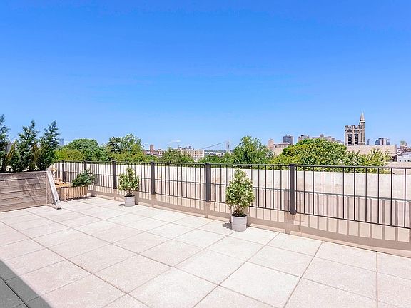2nd image of 542 W 153rd St #701-1
