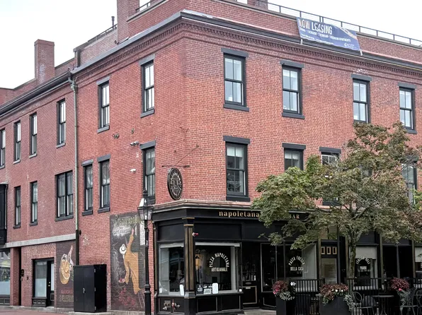 14 Market Sq #202, Portsmouth, NH 03801