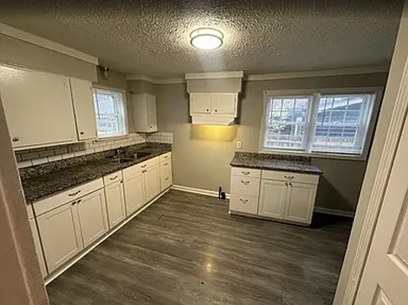 3453 Boulevard Pl, Indianapolis, IN 46208