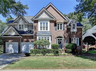 1050 Beacon Hill Xing, Alpharetta, GA 30005