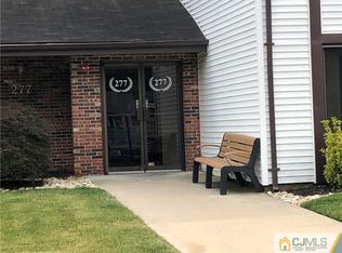 277 Crosse Dr #277, Monroe, NJ 08831