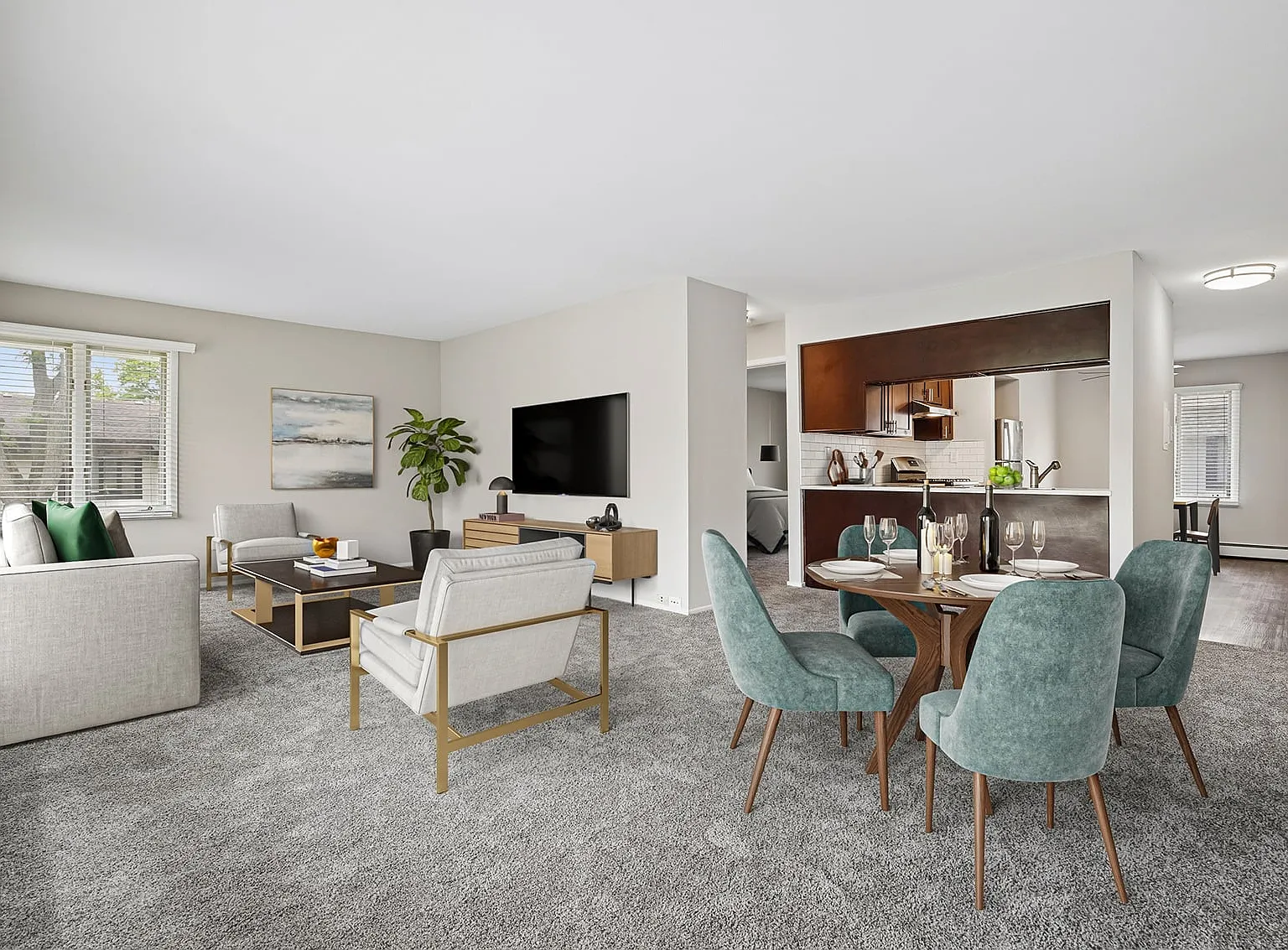The Clarendon Apartment Homes — Photo 3