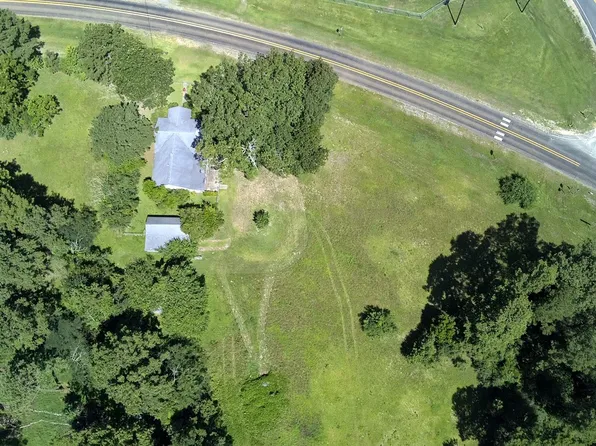809 W Elder St, Colmesneil, TX 75938