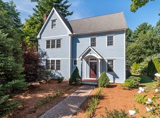 12 Pinevale Ave, Wellesley, MA 02482