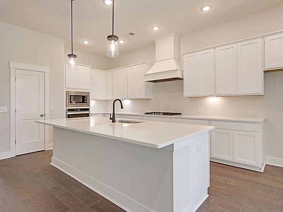 The Yates - Kitchen