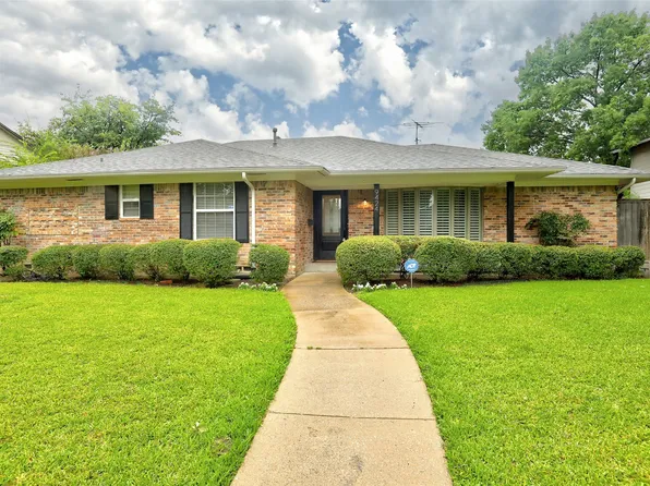 9424 Hunters Creek Dr, Dallas, TX 75243