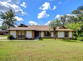 109 Holly Tree Ln, Brandon, FL 33511