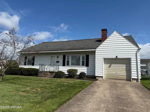 1101 Elm St, Montoursville, PA 17754