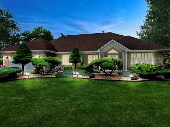 182 Thompson Run, Hammonds Plains, NS B4B 1T7