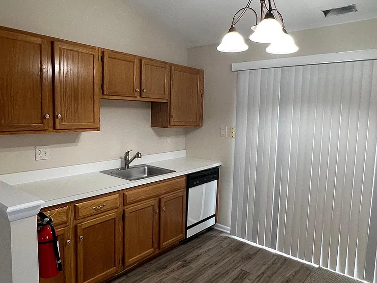 32 Foxglove Dr — Photo 32