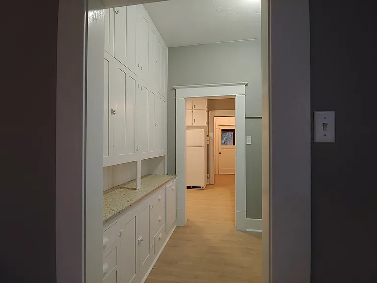 216 S Academy St — Photo 6