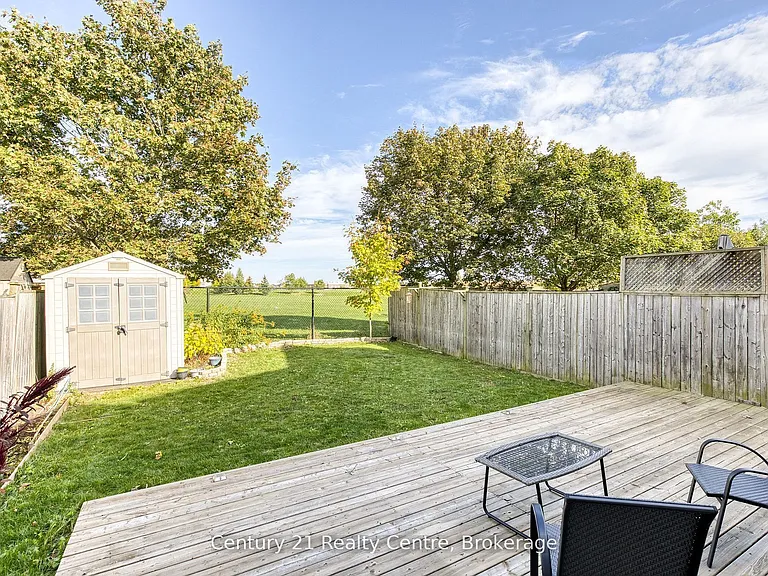 45 Hatch St E — Photo 43