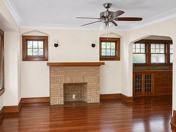 2nd image of 3167 N 44th STREET