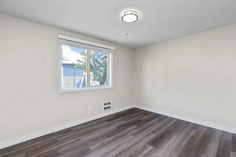 3618 Lombard Ave — Photo 1