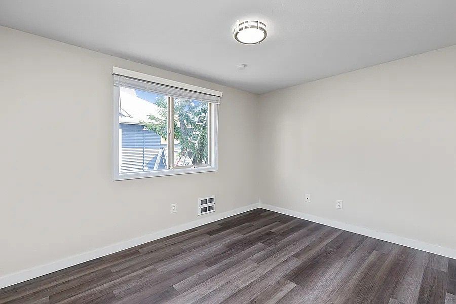 1st image of 3618 Lombard Ave APT 102
