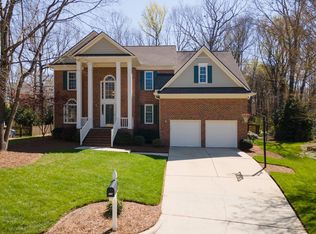 105 Pacoval Pl, Cary, NC 27513