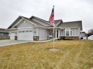 110 Rottunda Way, South Sioux City, NE 68776