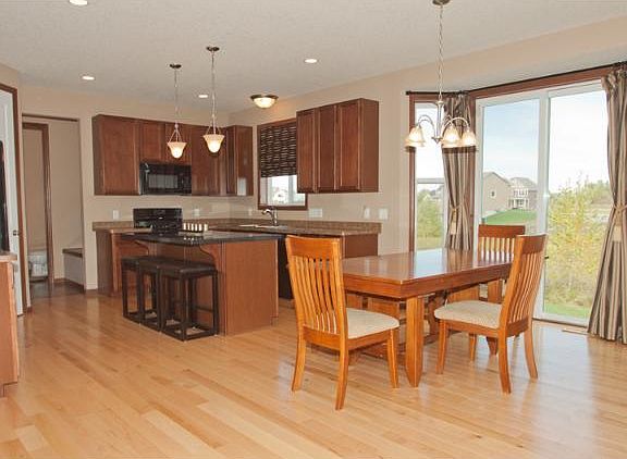 4th image of 18153 Dunbury Ct