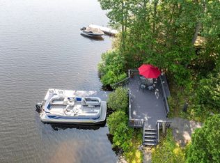 32 Beach Head Rd, Nottingham, NH 03290