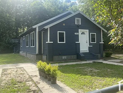 2746 Catherine Ross Ln