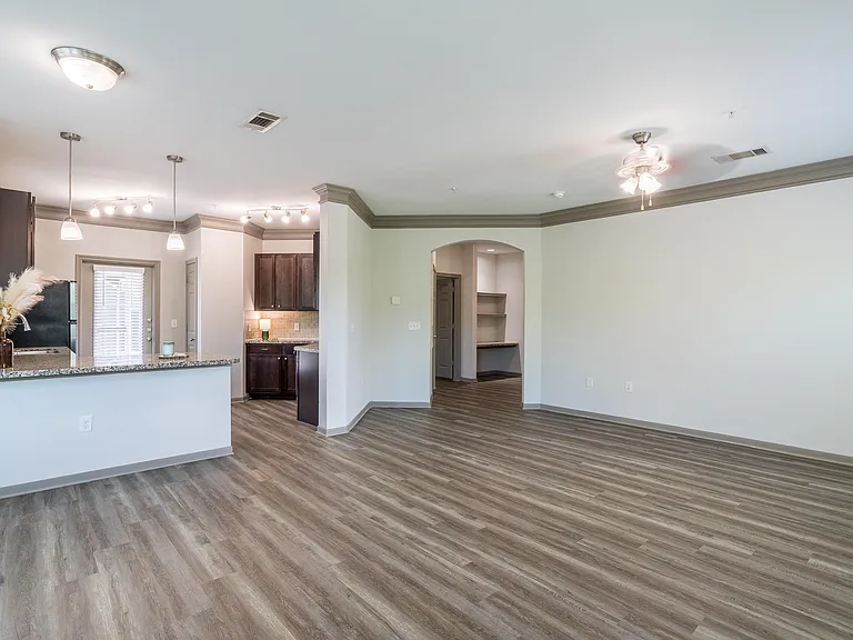 Avenues at Tuscan Lakes — Photo 46