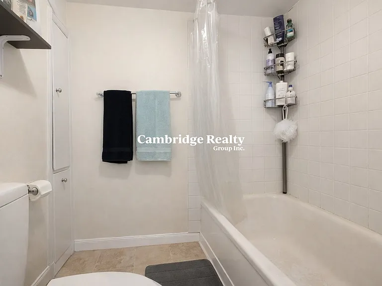 9 Medford St #1T — Photo 12