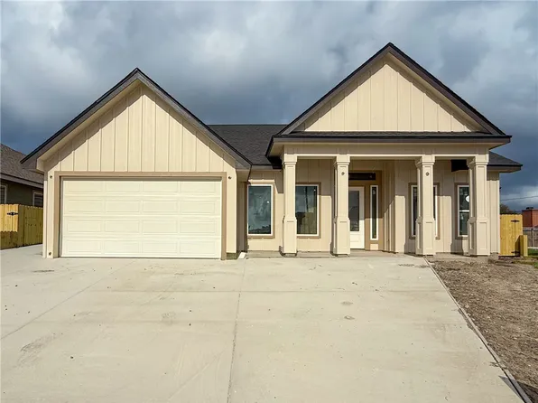 8101 Berenstain Dr, Corpus Christi, TX 78414