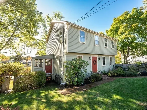 150 Merryknoll Rd, Weymouth, MA 02191