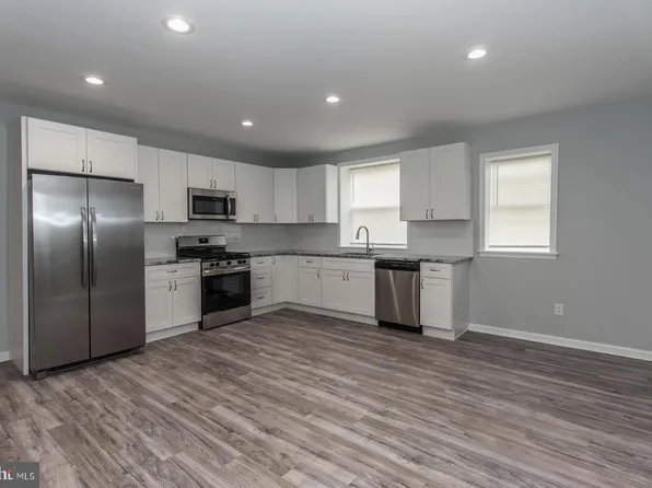 1757 Brill St, Philadelphia, PA 19124