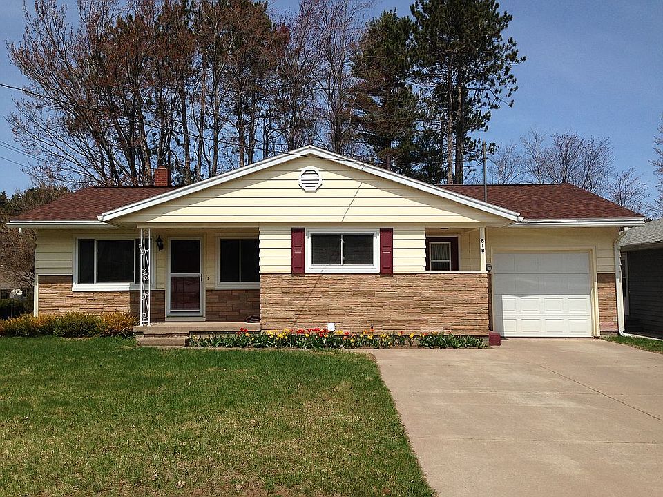 1st image of 818 W College Ave