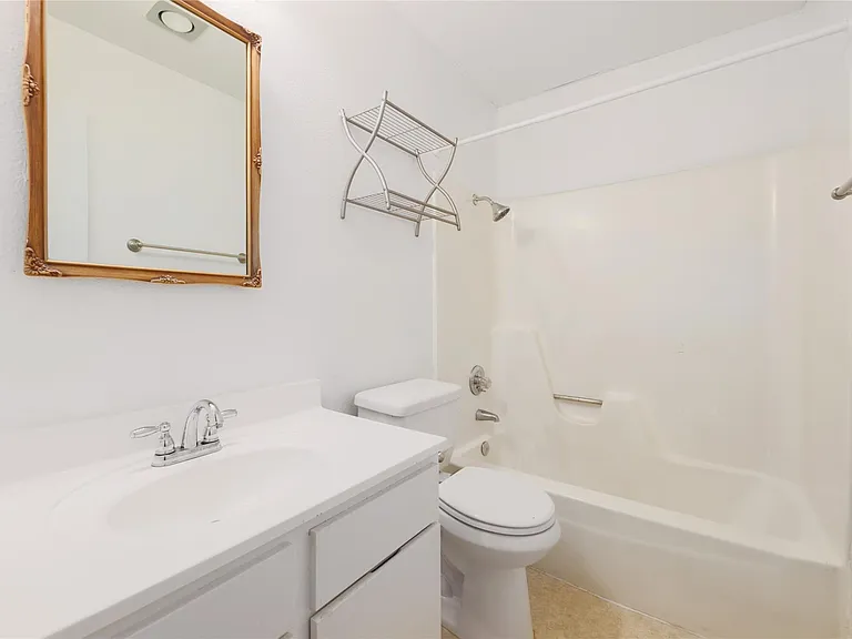 6903 Skynook Dr — Photo 22