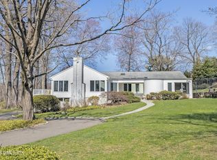 4 Windrose Way, Greenwich, CT 06830
