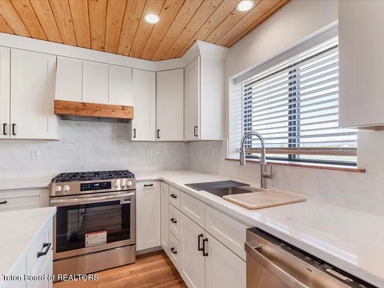 2969 Shark Fin Ln #A — Photo 12