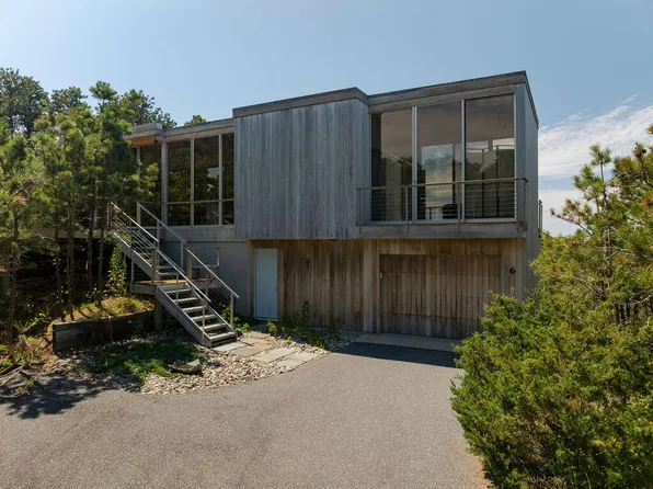 (undisclosed Address), Truro, MA 02666