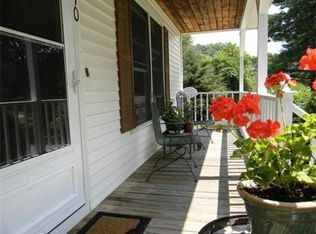 40 Powers Mill Rd, Phillipston, MA 01331