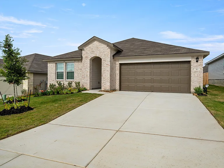 313 Cottonmouth Ln — Photo 2