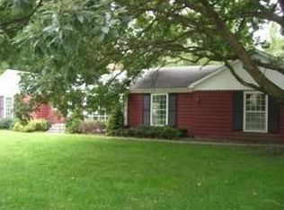 707 E Red Rd, Independence, MO 64055