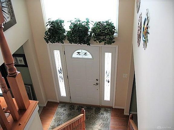 4th image of 2409 Hillsdale Dr
