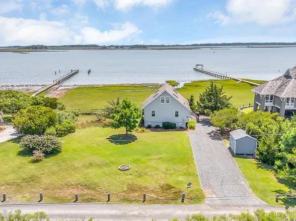 6140 Leonard Ln, Chincoteague Island, VA 23336